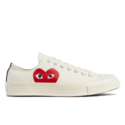 BIG HEART CONVERSE LOW TOP WHITE
